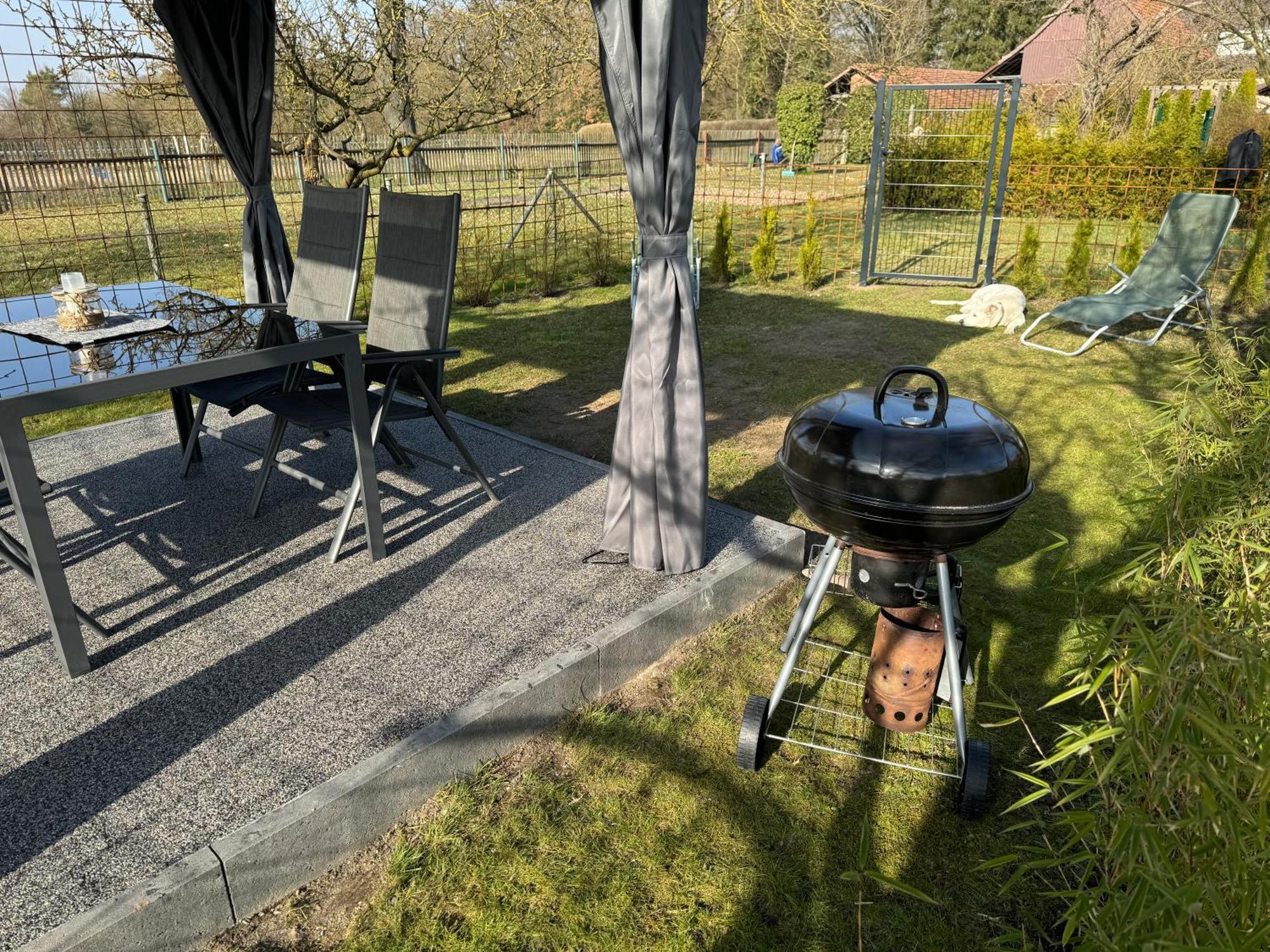 Ferienwohnung Am See Dillich - Eigener Garten - Ruhige Lage - Natur Vor Der Haustuer Borken  Εξωτερικό φωτογραφία